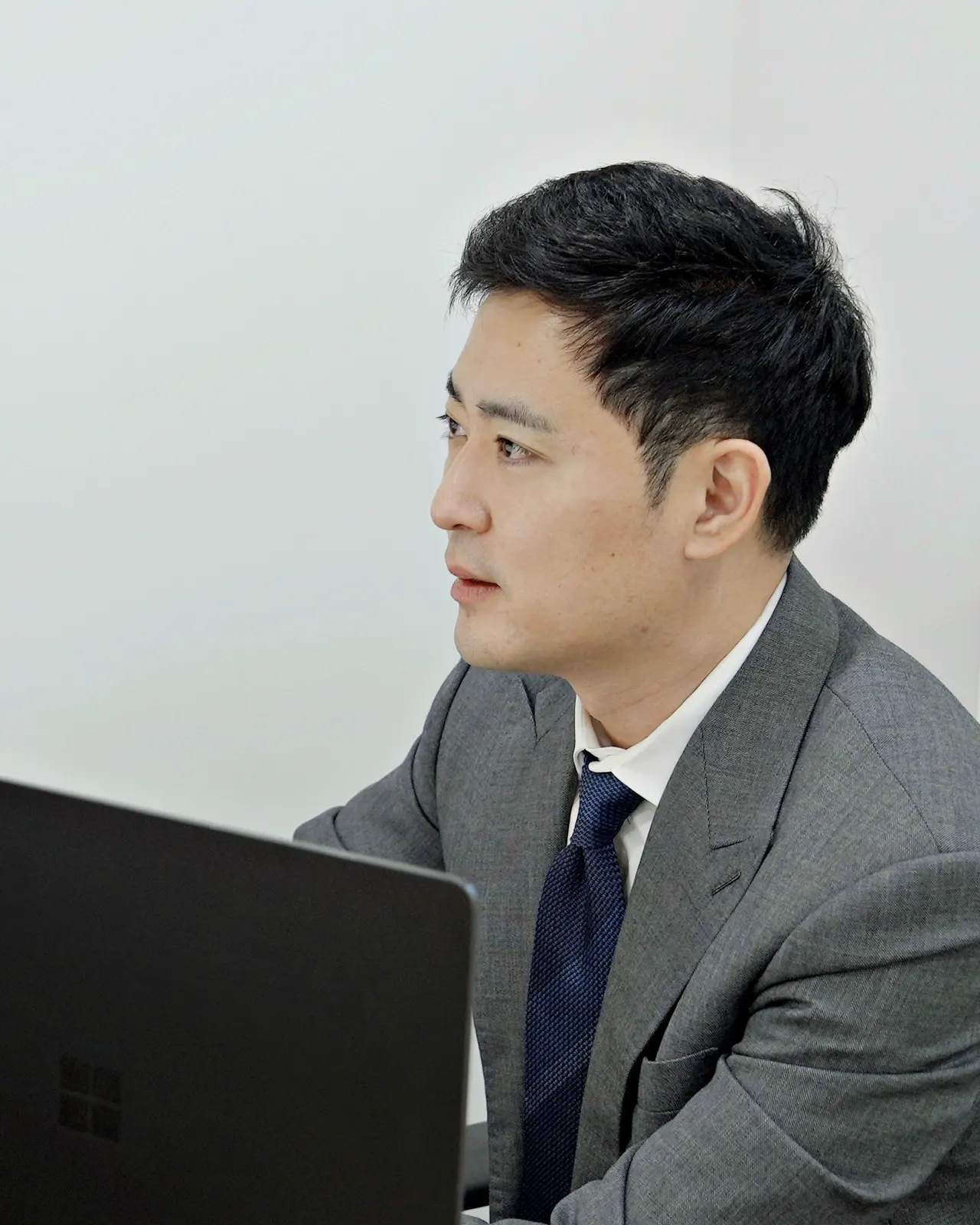 장휘일 대표변호사